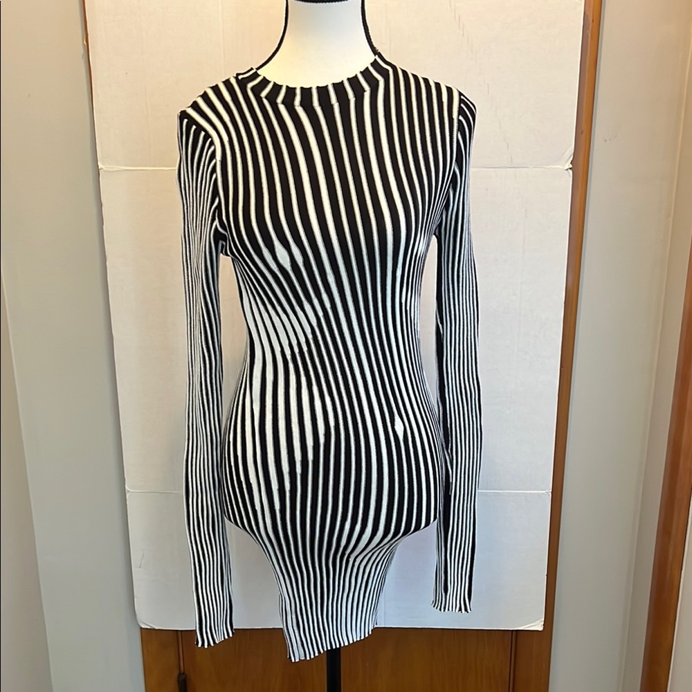 AKIRA Body like art Black and White Striped Mini Dress